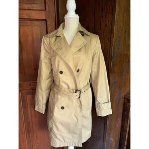 Banana Republic Women's Belted Trench Coat. Size Medium - Lined - EUC